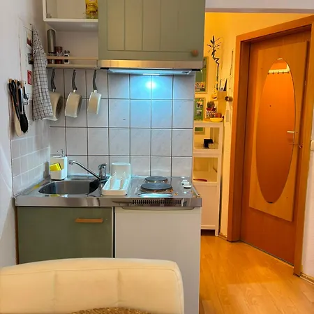 Zentrales Kulturapartment Mit Komfort & Kunst Διαμέρισμα Ερφούρτη