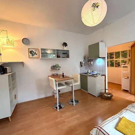 Διαμέρισμα Zentrales Kulturapartment Mit Komfort & Kunst